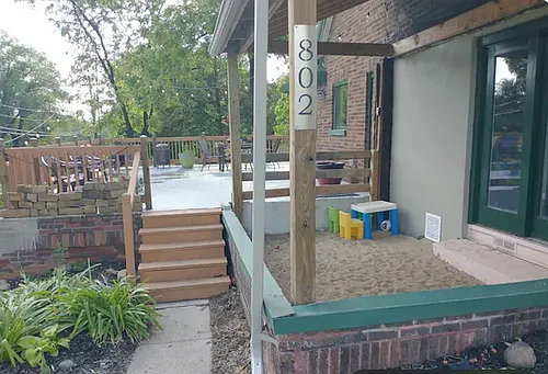 802 63rd St Photo 1