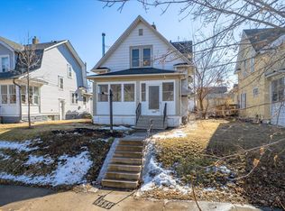 1446 Charles Ave, Saint Paul, MN 55104