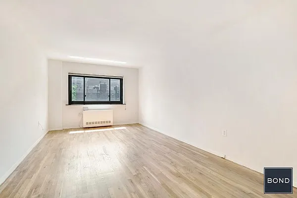 Rented by Bond New York | media 2