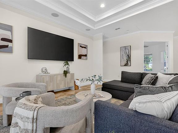 5th image of 2514 Martucci Rd