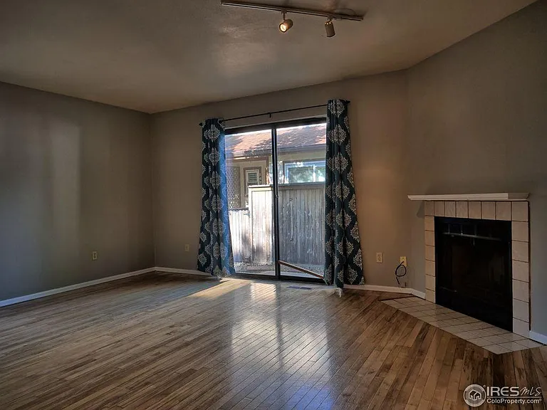 2426 S High St — Photo 7