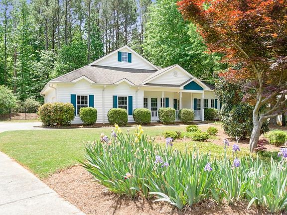 2nd image of 50 Woodlake Dr