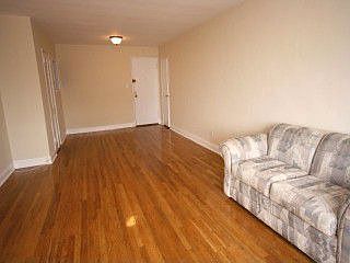 5th image of 133 Beach 120th St APT 4C