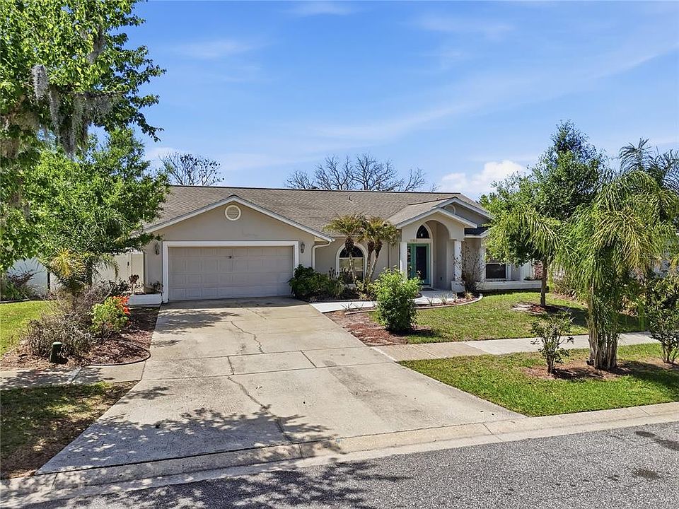 1st image of 112 Augusta Cir