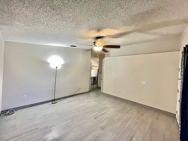 Separate living room and kitchen/family room