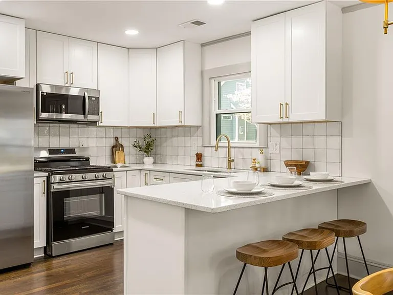 3455 Rainey Ave — Photo 26