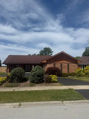 16752 S Luella Ave Photo 1