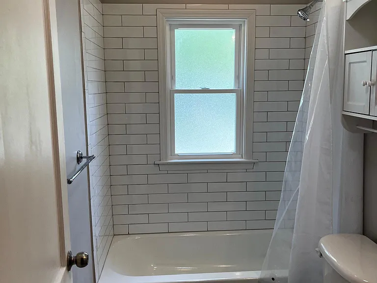 5220 Sycamore Dr — Photo 3