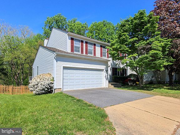 2nd image of 18500 Gingerbread Ln