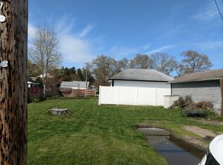 88 Choctaw Dr, Buzzards Bay, MA 02532