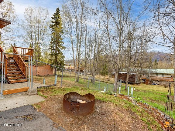 4th image of 18552 Twenty Grand Rd