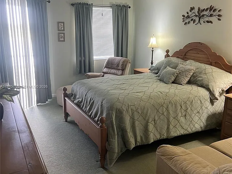 2525 SE 19th Pl #105-B — Photo 6