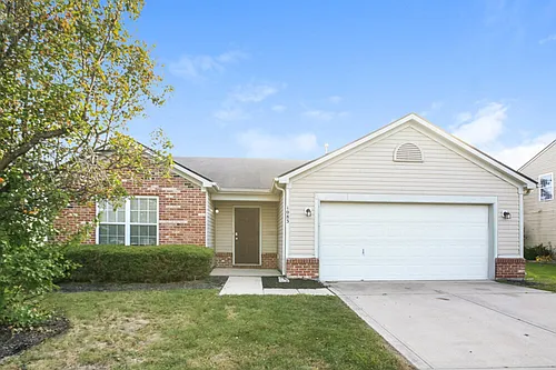 1083 Pine Ridge Way Photo 1