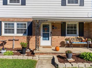 1019 Clearview Dr, Flushing, MI 48433