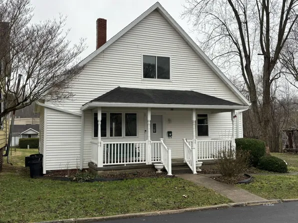 16 Braun St, Glouster, OH 45732