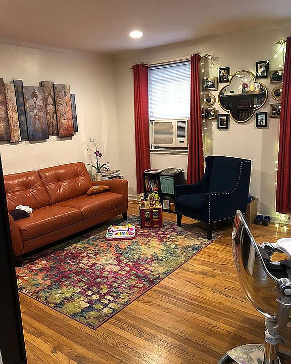 2nd image of 7719 141st St APT A