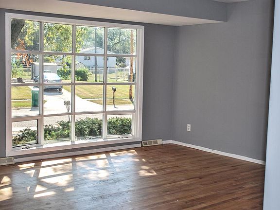 2nd image of 7004 Polk Ct