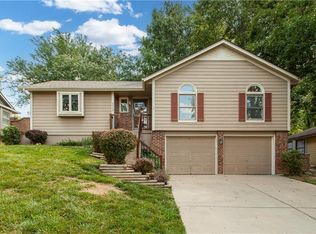 1112 SW 24th Street Ct, Blue Springs, MO 64015