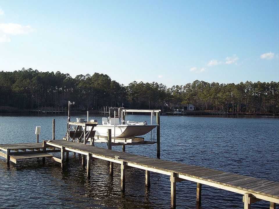 Boat dock