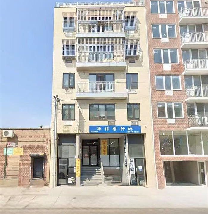 1st image of 943 60th St Unit 4A