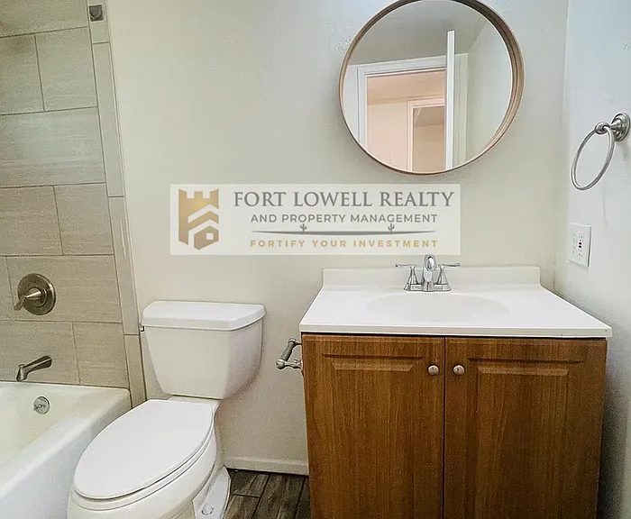 1310 N Richey Blvd #D — Photo 10