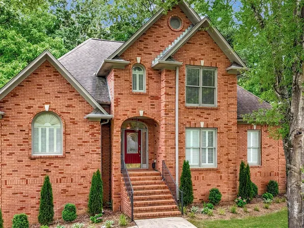 5192 Park Trace Dr, Hoover, AL 35244