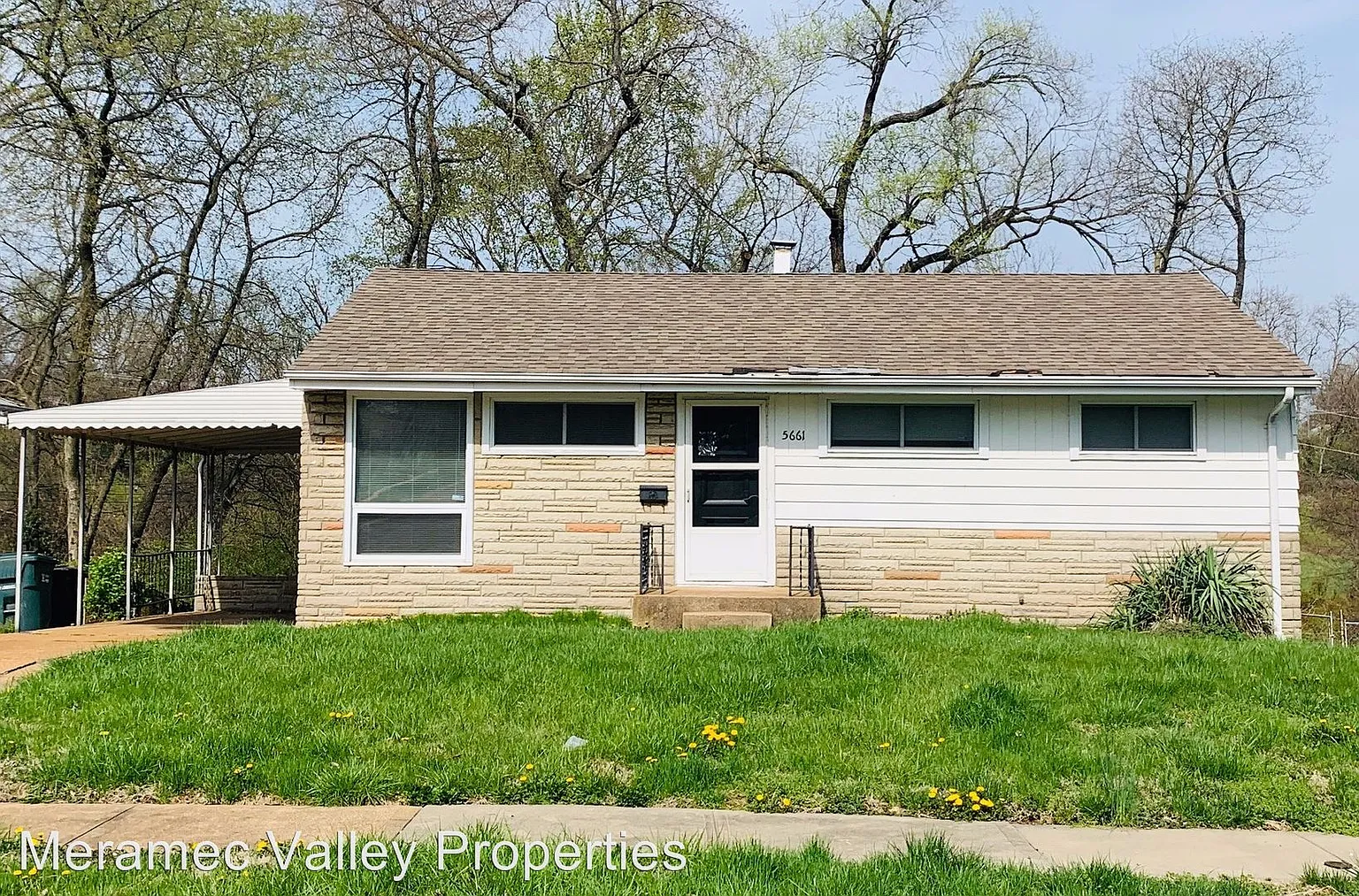 5661 Parchester Dr photo 1