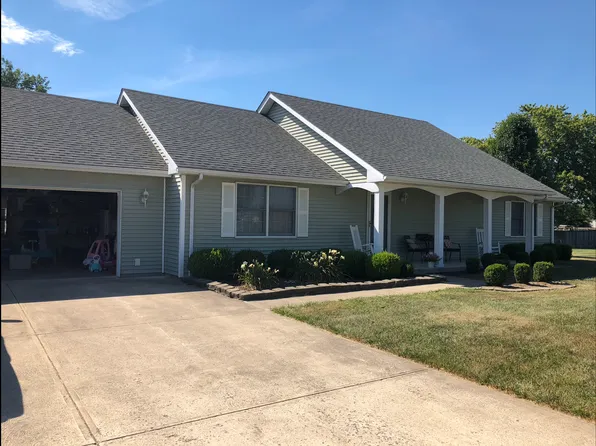 1121 Sunset Strip, Versailles, IN 47042