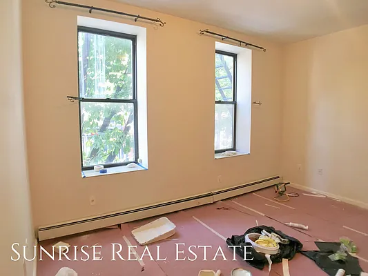 Rented by Sunrise Real Estate | media 15