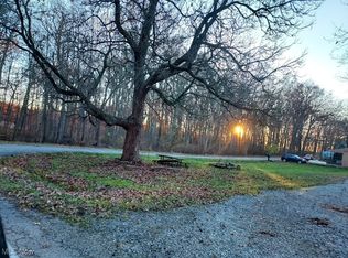 214 2nd St, Lake Milton, OH 44429