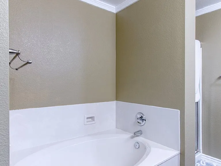 13578 E Hampden Green Way — Photo 32