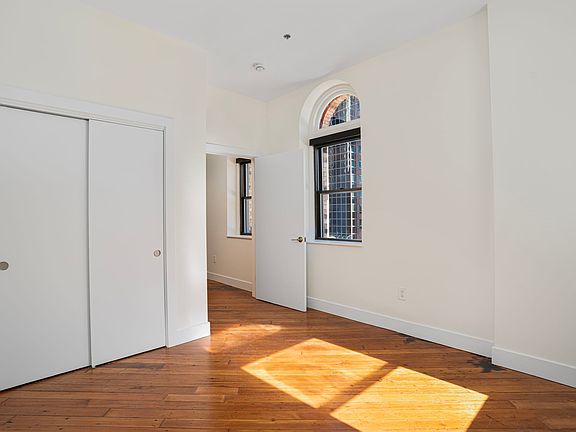 3rd image of 136-144 Westminster St #504