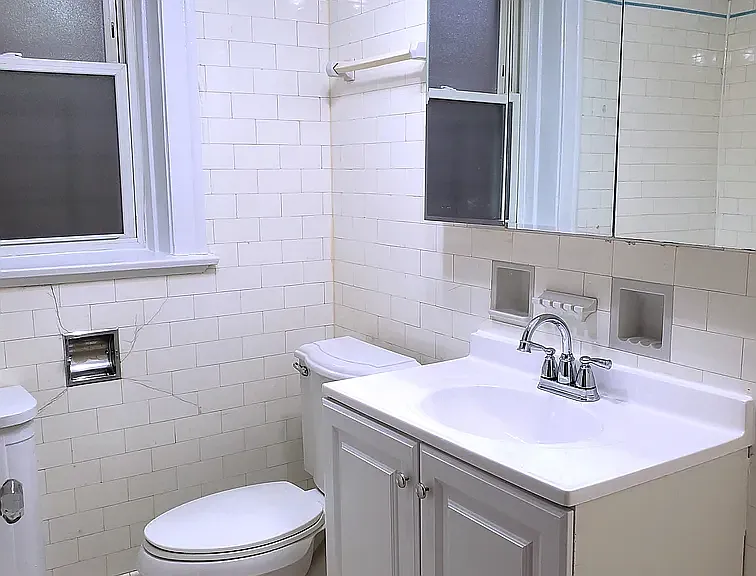 2305 W Arthur Ave #2 — Photo 13
