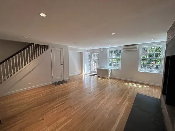 406 West 20th Street 1 image 3 of 28