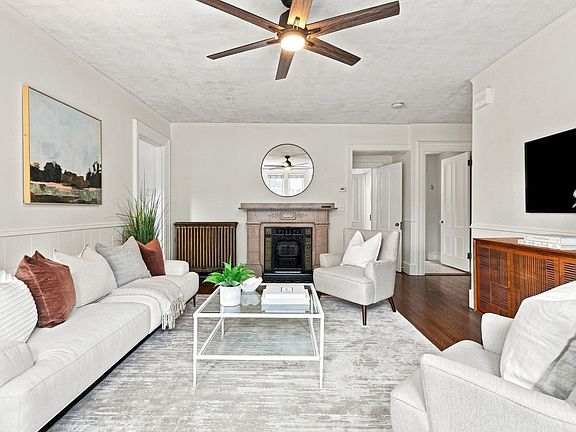 2nd image of 9 Peabody St #9