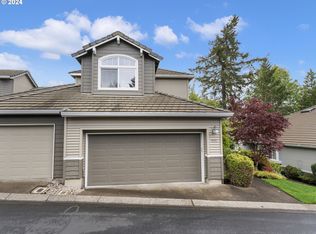 9711 NW Silver Ridge Loop, Portland, OR 97229