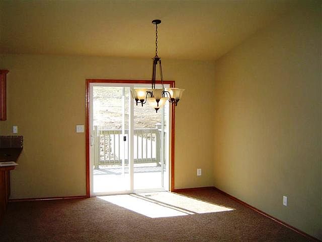 2nd image of 3018 S Lloyd Ln