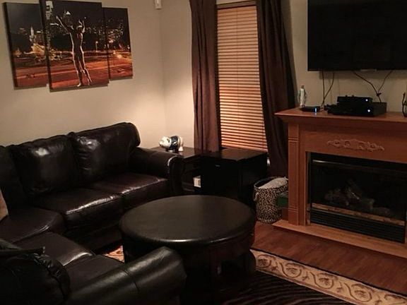 5th image of 3 Golf View Ct