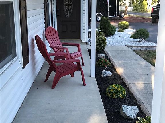 3rd image of 63 Sepulga Dr