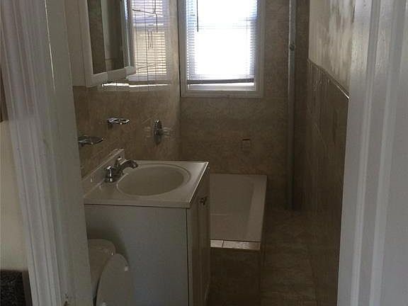 4th image of 143-22 94th Ave Unit 2