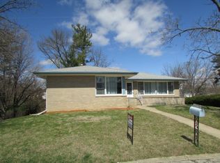 109 Indian Cir, East Peoria, IL 61611