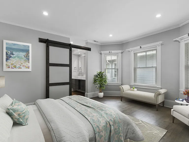 61 Huron Ave — Photo 7