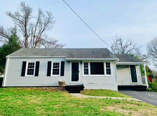 608 Birdwood Dr, Campbellsville, KY 42718