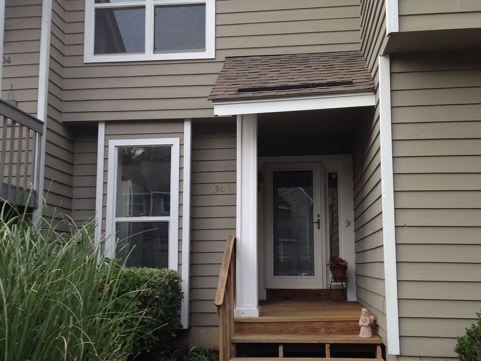 2902 Seashore Point