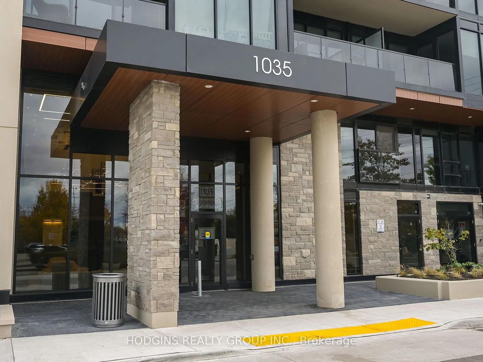 1 bed, $1,900 — Photo 1