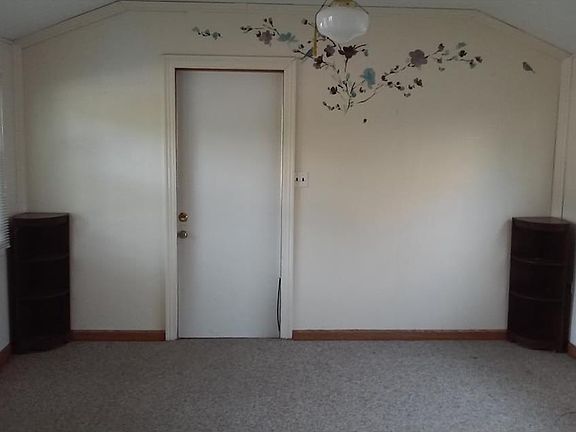 3rd image of 4114 W 204th St