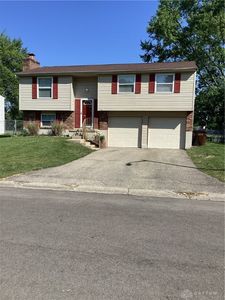 150 Lexington Farm Rd, Englewood, OH, 45322