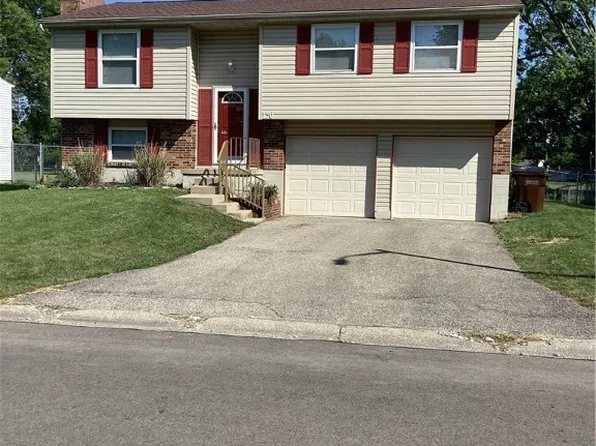 150 Lexington Farm Rd, Englewood, OH 45322