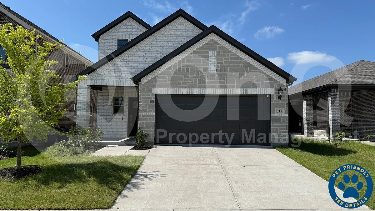 4 bed, 3.0 bath, 1981 sqft, $2,350 — Photo 1