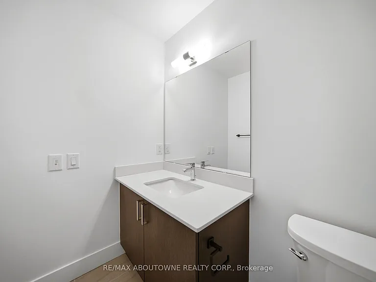 2782 Barton St E #516 — Photo 21